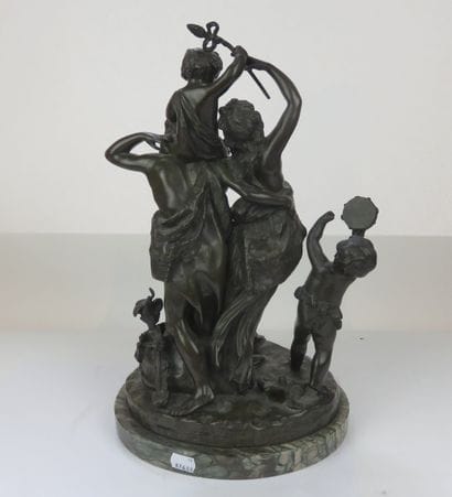 D'après CLODION

Bacchanales

Groupe en bronze...