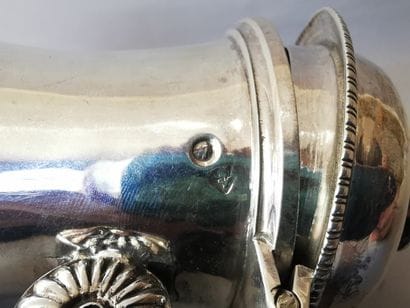 CAFETIERE en argent. PARIS, 1819-1838. Modèle...