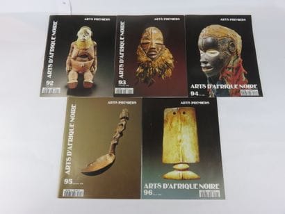 5 catalogues : Art Afrique Noire n° 92, 93,...