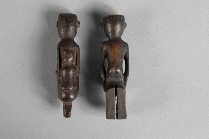 Deux Amulettes et charmes karuhei. Maternités...