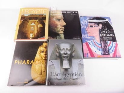 5 livres : L’ ge d’ r de l’ gypte, le Moyen...