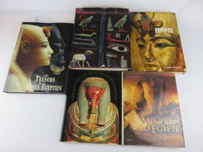 5 livres : Les trésors du Musée Egyptien,...