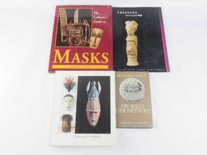 4 livres : The collector’ guide to masks,...