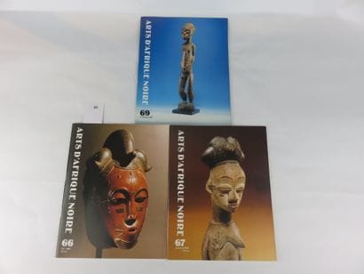 5 catalogues : Art Afrique Noire n° 66, 67,...