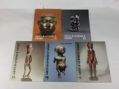 5 catalogues : Art Afrique Noire n° 71, 72,...