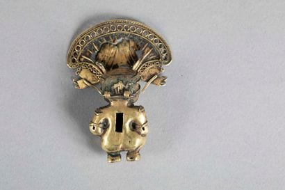 Pendentif anthropomorphe représentant un...