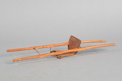 Maquette de chaise à porteur. Bois et tissu....