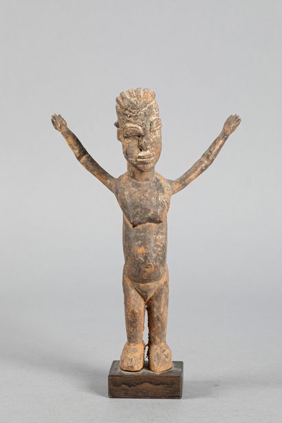 Bateba. Statuette utilisée lors des rites...