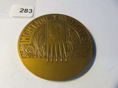 Medal - Saint Denys, first bishop of Paris,...