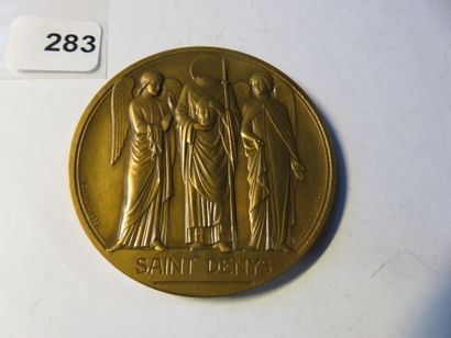 Medal - Saint Denys, first bishop of Paris,...