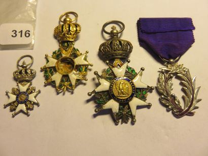 Decorations - Lot of 4 decorations, - Decoration...