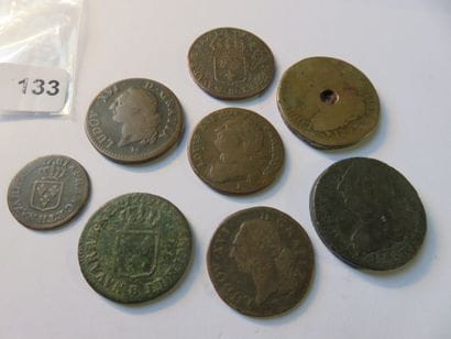 Royal and Constitutional Coins - Lot 8 of...