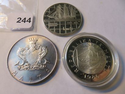 Coins - Malta - Collection of 3 silver coins,...