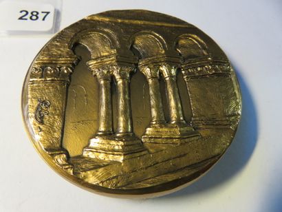 Medal - Sénanque Abbey (84), by Pierre Lovy...