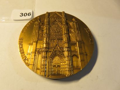 Medal - St. Peter's Cathedral of Beauvais...