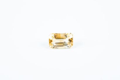 15.16 carat rectangular cut citrine