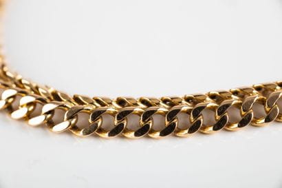 Bracelet double curb chain in yellow gold,...