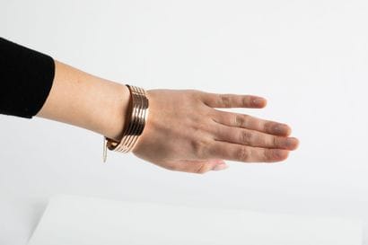 Large bracelet in pink gold, rigid, composed...