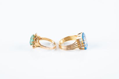 Lot including two rings in yellow gold set...
