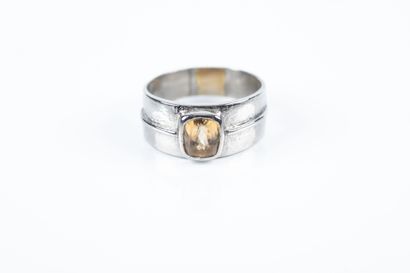 Ring white gold (deformed) decorated with...