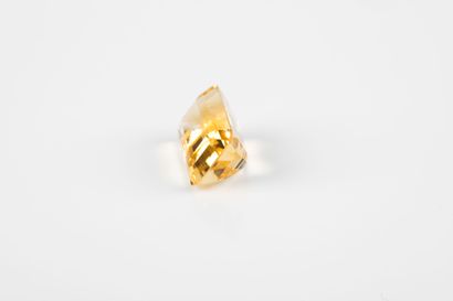 15.16 carat rectangular cut citrine