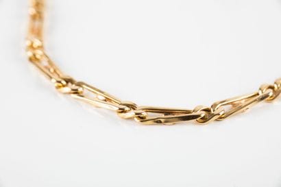 Yellow gold bracelet decorated with elongated...
