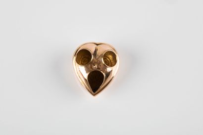 Gold casting representing a heart with floral...