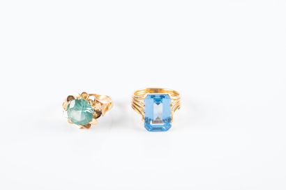 Lot including two rings in yellow gold set...