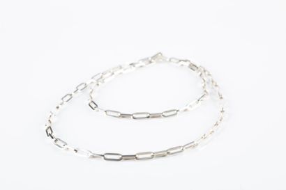 DINH VAN 
Chain in silver openwork oval mesh....