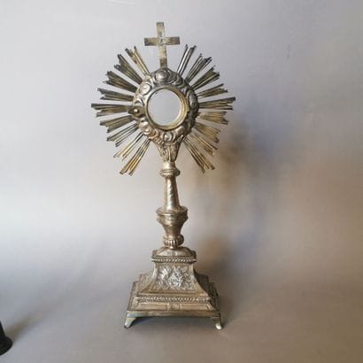 OSTENSOIR in silver. PARIS, AHD, 1798-1809....