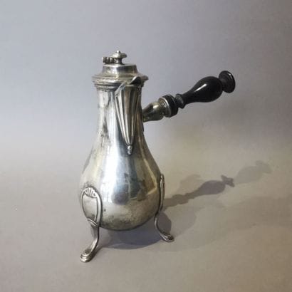 CAFETIERE in silver. PARIS, Nicolas-Richard...