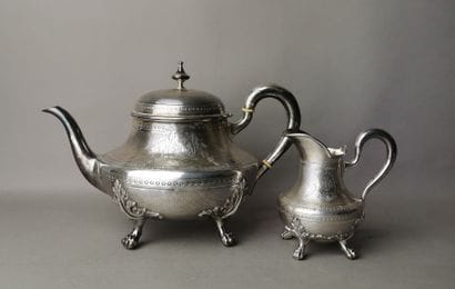 Silver TEA SERVICE (2 pieces). PARIS, TETARD...