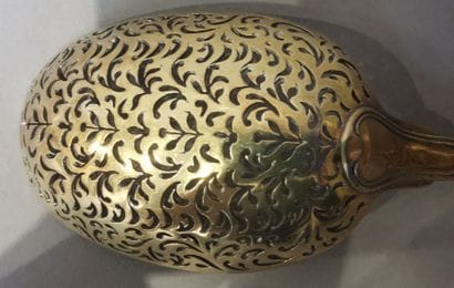 Gilded silver SAUPOUDREUSE OR OLIVE SPOON....