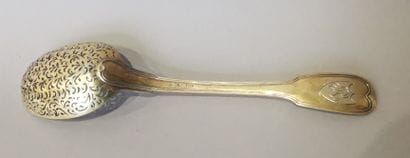 Gilded silver SAUPOUDREUSE OR OLIVE SPOON....