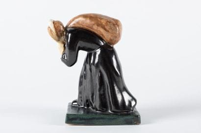 Jorj ROBIN (1904-1928)
Bigoudène with bag
Polychrome...