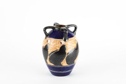 Louis GARIN (1888-1959)
Vase with women from...