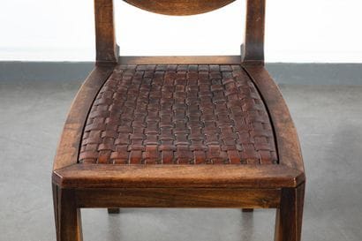 Jorj RUAL (1901-1986)
A large table with...