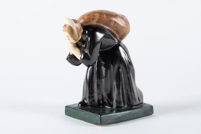 Jorj ROBIN (1904-1928)
Bigoudène with bag
Polychrome...