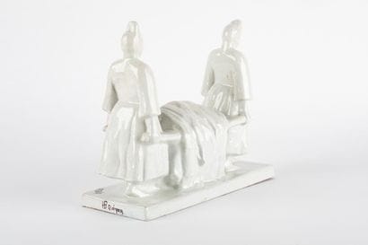 Jorj ROBIN (1904-1928)
The goëmon bearers
White-glazed...