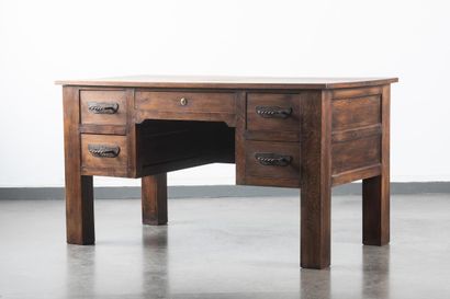 Joseph SAVINA (1901-1983)
Bureau Seiz Breur
Chêne...