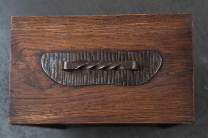 Joseph SAVINA (1901-1983)
Bureau Seiz Breur
Chêne...