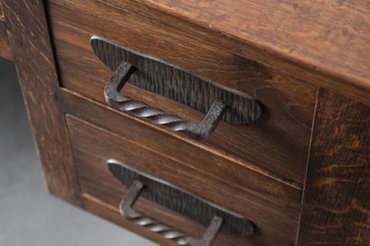 Joseph SAVINA (1901-1983)
Bureau Seiz Breur
Chêne...
