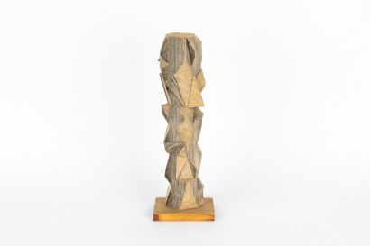 PELLERIN Hélier
Totem n°11, 2022
Bois sculpté...