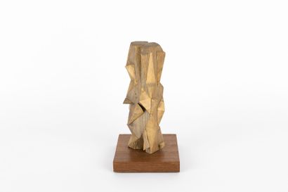 PELLERIN Hélier
Totem n°8, 2021
Bois sculpté...