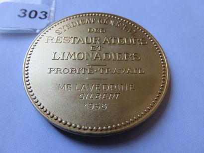 Medal - Syndicat général des Restaurateurs...