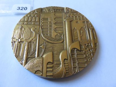 Medal - Venice, by Thérèse Dufresne 1974...