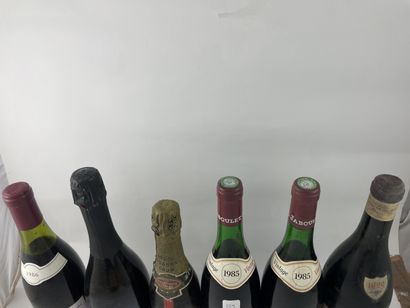 18 btls de vins divers de 1929 à 2021