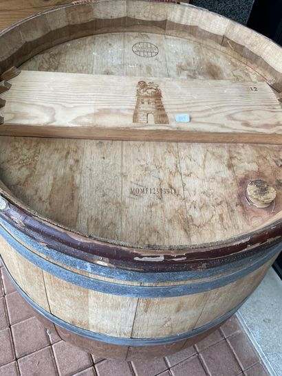 1 tonneau estampillé Château Latour