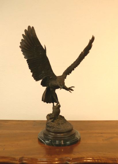 D'après Jules MOIGNIEZ
Aigle à l'envol tenant...