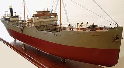 Shipyard model - Oil tanker SHAPUR 1922....